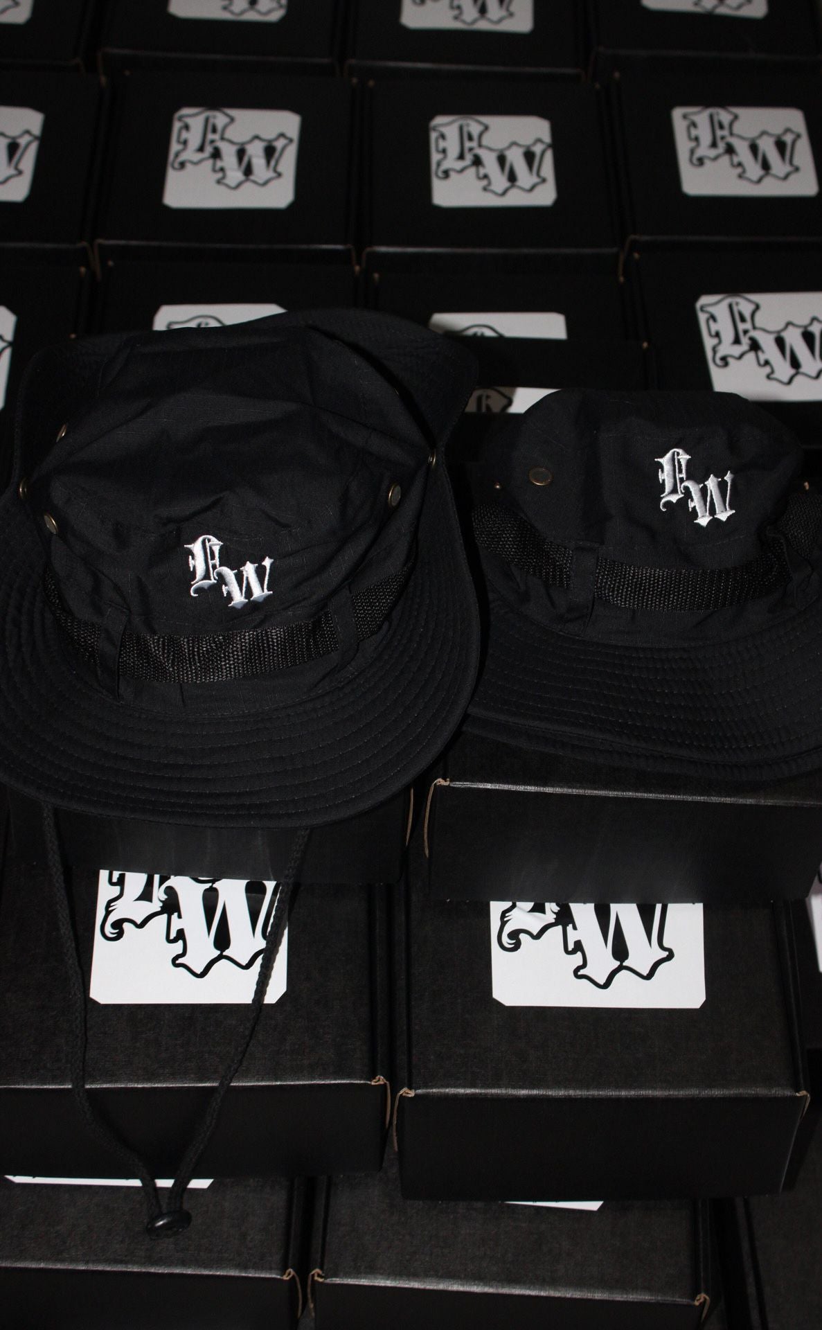 Bucket hat